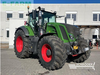 Farm tractor FENDT 828 Vario