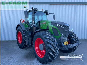 Farm tractor FENDT 930 Vario