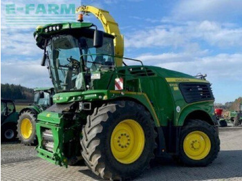 Forage harvester JOHN DEERE