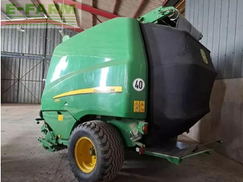 Square baler JOHN DEERE