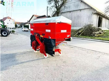 Fertilizer spreader RAUCH