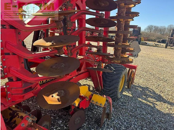 Disc harrow Väderstad carrier xl 825: picture 4