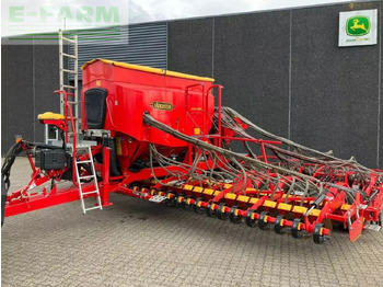 Precision sowing machine VÄDERSTAD