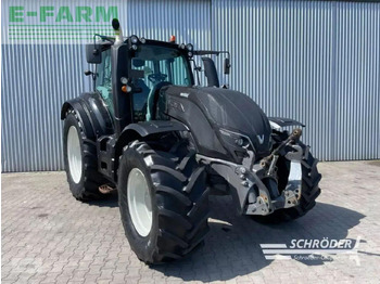 Farm tractor VALTRA T174