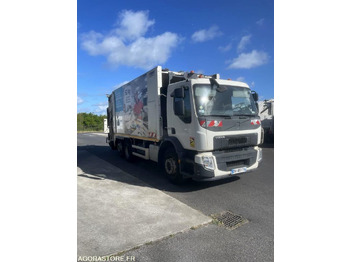 Garbage truck