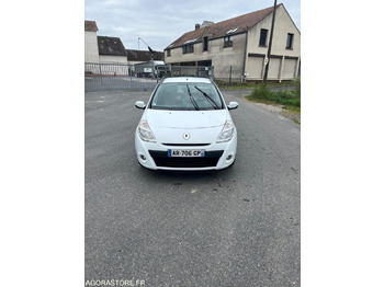 Car RENAULT