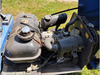 Garden mower TONDEUSE AUTOPORTEE ISEKI SF303: picture 4