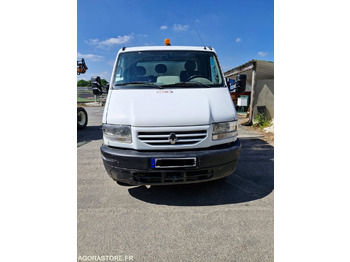 Tipper van
