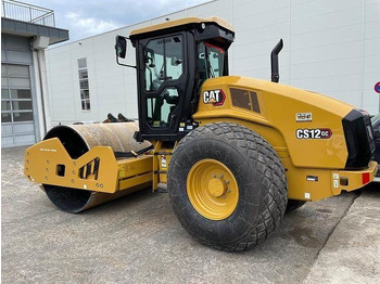 Compactor CATERPILLAR CS12GC