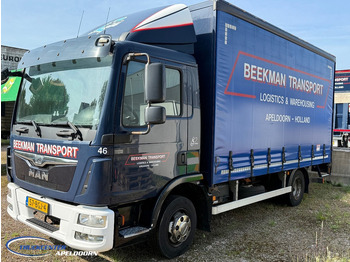 Curtainsider truck MAN TGL 7.150