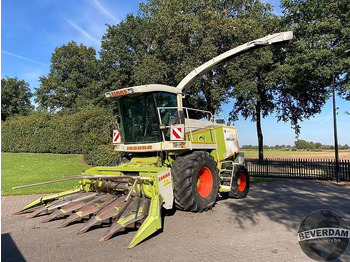 Agricultural machinery CLAAS Jaguar