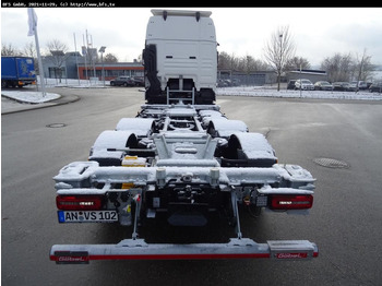 Container transporter/ Swap body truck MAN TGX (TG3) 26.510 6x2-4 LL CH Multiwechsler: picture 3