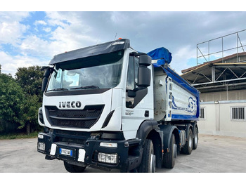 Tipper IVECO Trakker
