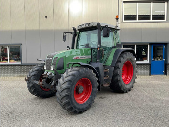 Farm tractor FENDT 700 Vario