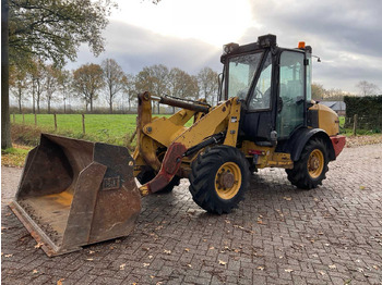 Wheel loader CATERPILLAR 906H