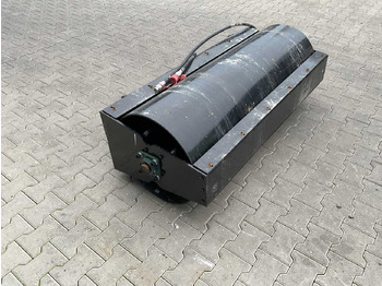 Compact track loader