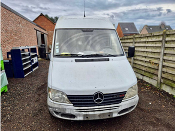 Commercial vehicle 2002 MERCEDES-BENZ SPRINTER: picture 3 Commercial vehicle 2002 MERCEDES-BENZ SPRINTER: picture 3
