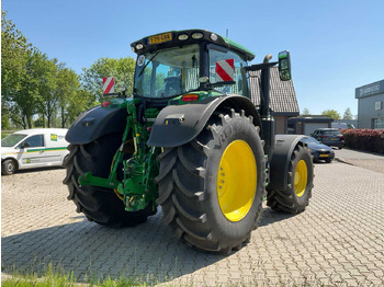 Farm tractor John Deere 6R 215: picture 5