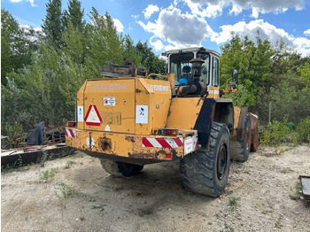 Wheel loader LIEBHERR L 551