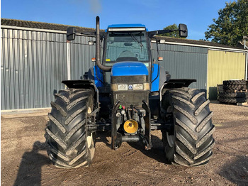 Farm tractor New holland TM165: picture 3