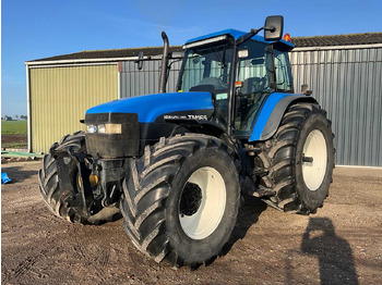 Farm tractor New holland TM165: picture 2
