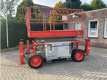 Aerial platform SKYJACK