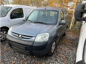 Commercial vehicle PEUGEOT Partner