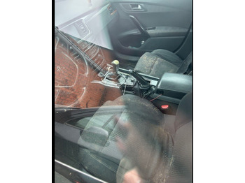 Car PEUGEOT