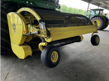 Forage harvester attachment JOHN DEERE