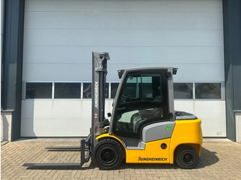 Diesel forklift JUNGHEINRICH DFG