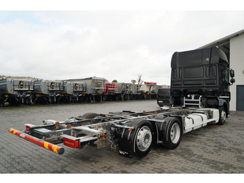 Container transporter/ Swap body truck DAF XF 480 / BDF / 6X2 / SSC / I-PARK COOL / OŚ PODNOSZONA / PO KONT: picture 4 Container transporter/ Swap body truck DAF XF 480 / BDF / 6X2 / SSC / I-PARK COOL / OŚ PODNOSZONA / PO KONT: picture 4