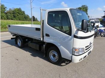 Tipper TOYOTA DYNA 150 Billencs: picture 1