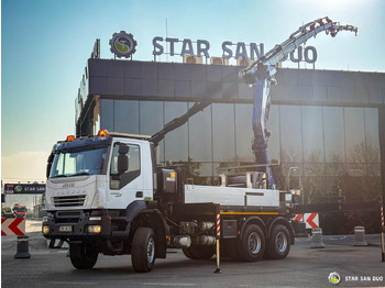 Crane truck