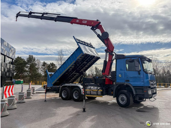 Crane truck