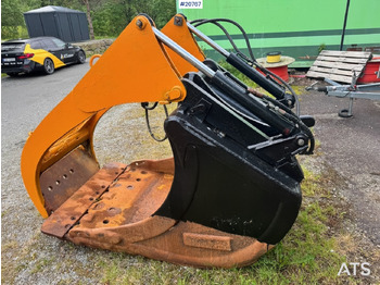 Excavator bucket