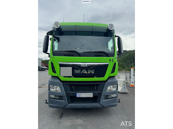 Container transporter/ Swap body truck MAN TGX 26.500: picture 2