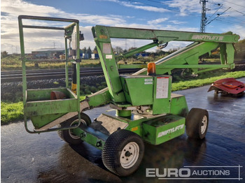 Articulated boom NIFTYLIFT