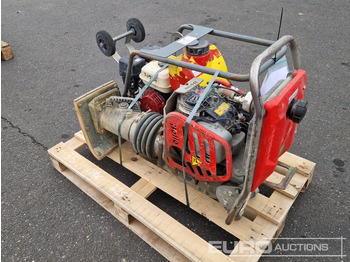 Asphalt machine Wacker Neuson VP1340AW: picture 2