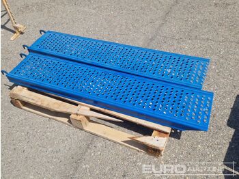 Construction equipment Loading Ramps: picture 4 Construction equipment Loading Ramps: picture 4