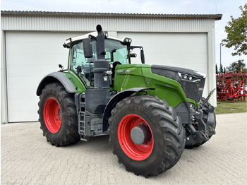 Farm tractor FENDT 1050 Vario