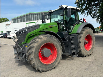 Farm tractor FENDT 1050 Vario