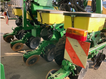 Seed drill John Deere Einzelkornsämaschine 1725 NT: picture 4