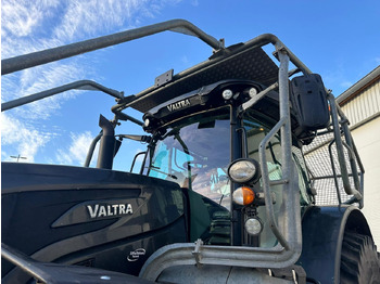 Farm tractor Valtra S 374: picture 3