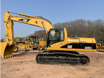 Leasing of CATERPILLAR 325C CATERPILLAR 325C: picture 1