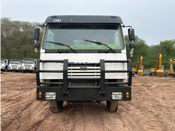 Tipper SINOTRUK HOWO