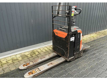 Pallet truck BT