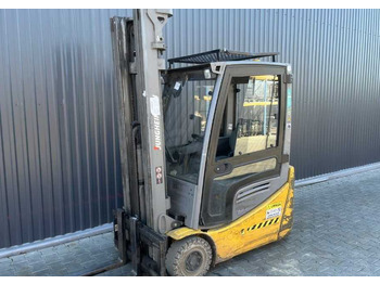 Electric forklift JUNGHEINRICH EFG