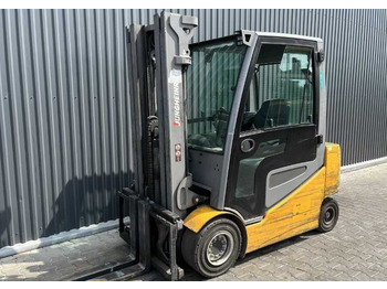 Electric forklift JUNGHEINRICH EFG