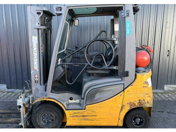 LPG forklift Jungheinrich TFG316s: picture 2