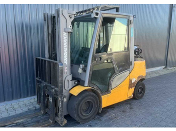LPG forklift JUNGHEINRICH TFG